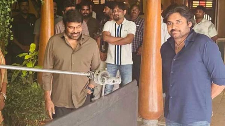 Mega Start: ‘ఉస్తాద్ భగత్ సింగ్’ సెట్స్ లో చిరు సందడి.. పిక్స్ వైరల్ !