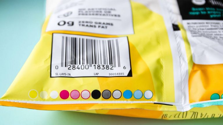 Packaged Foods: ప్యాకేజ్డ్ ఫుడ్ పై కలర్ కోడ్స్ గమనించారా?.. వాటి అర్థం ఏంటో తెలుసా?