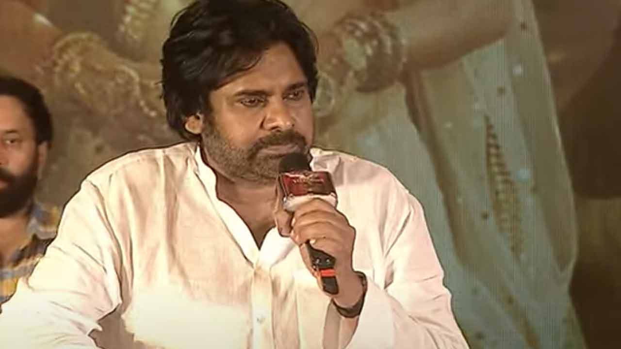 Pawan Kalyan: పంచాయతీలు చేసి వీరమల్లు రిలీజ్ చేయాల్సి వస్తుందని అనుకోలేదు!