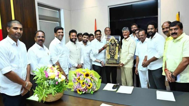 CM Chandrababu: నేడు టీడీపీ పార్లమెంటరీ పార్టీ సమావేశం.. ఎంపీలతో సీఎం చంద్రబాబు భేటీ!