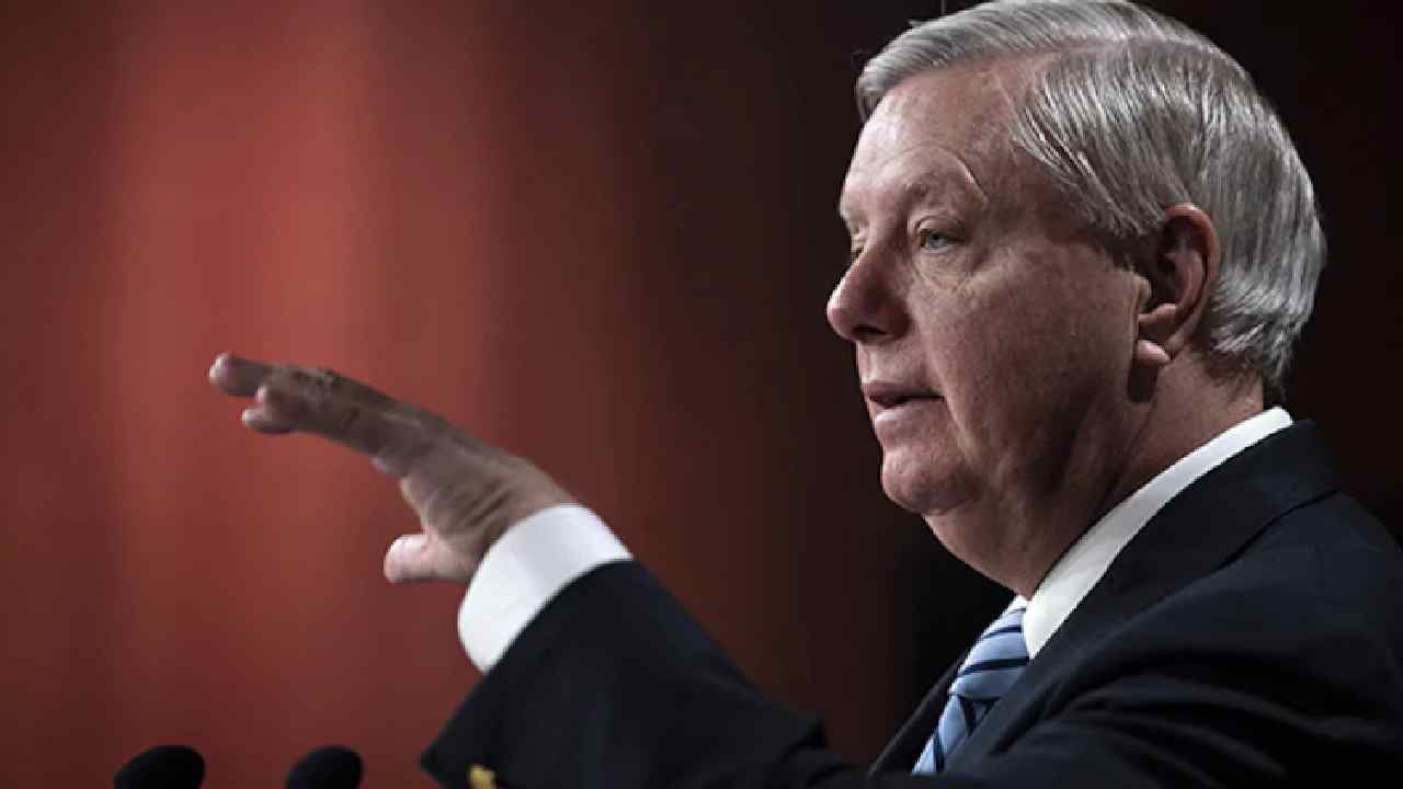 USA: భారత ఆర్థిక వ్యవస్థ అంతు చూస్తాం.. అమెరికన్ సెనెటర్ వార్నింగ్..