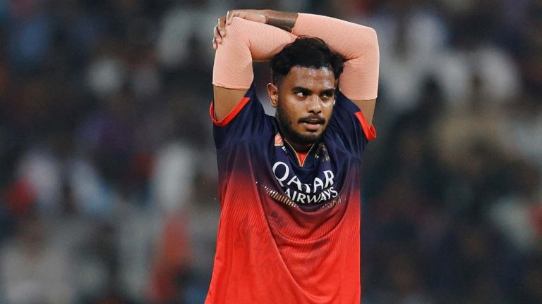 Yash Dayal : ఆర్సీబీ స్టార్ బౌలర్‌పై లైంగిక ఆరోపణలు.. ఘజియాబాద్‌లో FIR