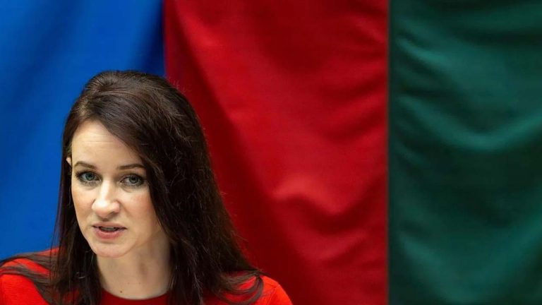 Inga Ruzeniene: ప్రపంచం దృష్టిని ఆకర్షించిన యూరప్ దేశం.. కొత్త ప్రధానికి 44 ఏళ్లు..