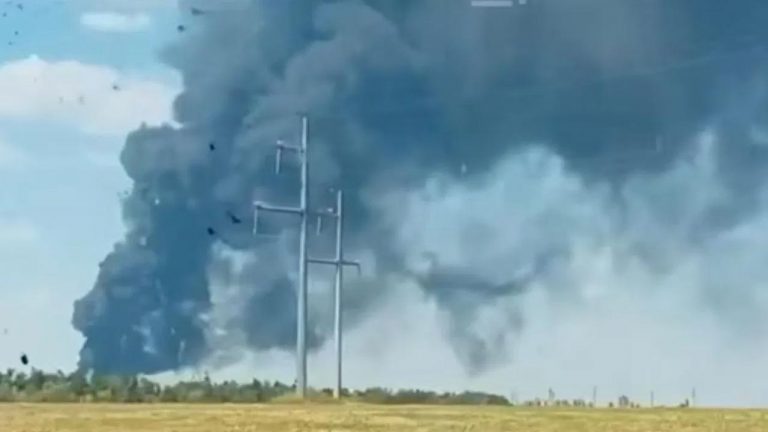 Russia Ukraine war: తగలబడుతున్న రష్యా.. చమురు శుద్ధి ఫ్యాక్టరీలే ఉక్రెయిన్ టార్గెట్