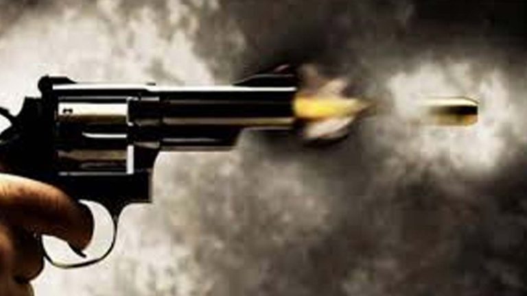 Brooklyn Shooting: కాల్పులతో దద్దరిల్లిన న్యూయార్క్.. స్పాట్‌లో ముగ్గురు మృతి