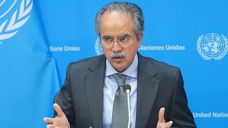 Asim Iftikhar Ahmed: ముస్లింలు మాత్రమే ఉగ్రవాదులా?: పాక్ ప్రతినిధి ప్రశ్న..