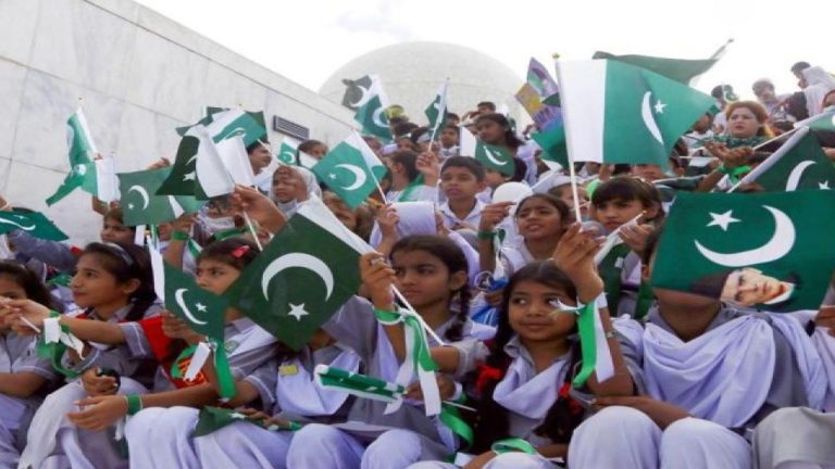 Number of madrasas in Pakistan: పాక్‌లో ఫ్యాక్టరీల కంటే మసీదులు, మదర్సాలే ఎక్కువ..