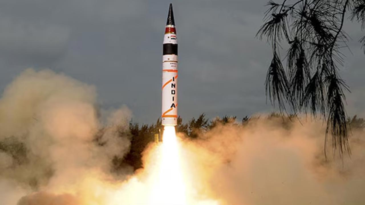 Agni 5 missile test: విజయవంతమైన అగ్ని 5.. ఇక శత్రు దేశాలకు వణుకే..