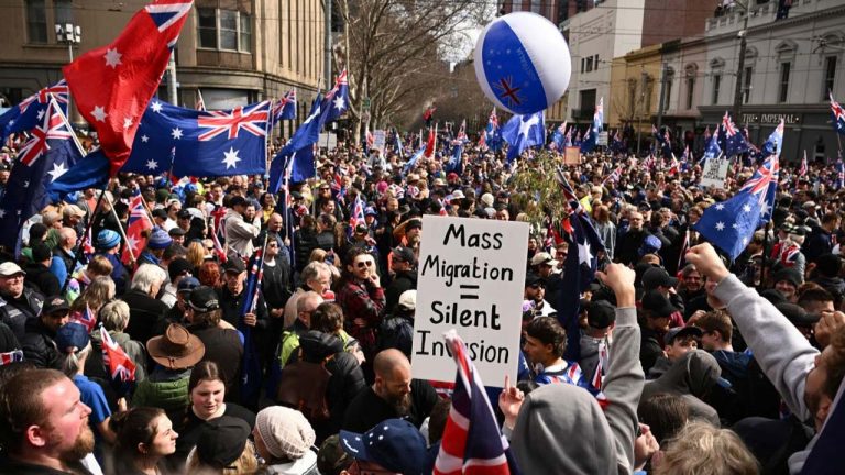Anti-Immigration Rally: ఆస్ట్రేలియాలో భారతీయులకు వ్యతిరేకంగా నిరసన..