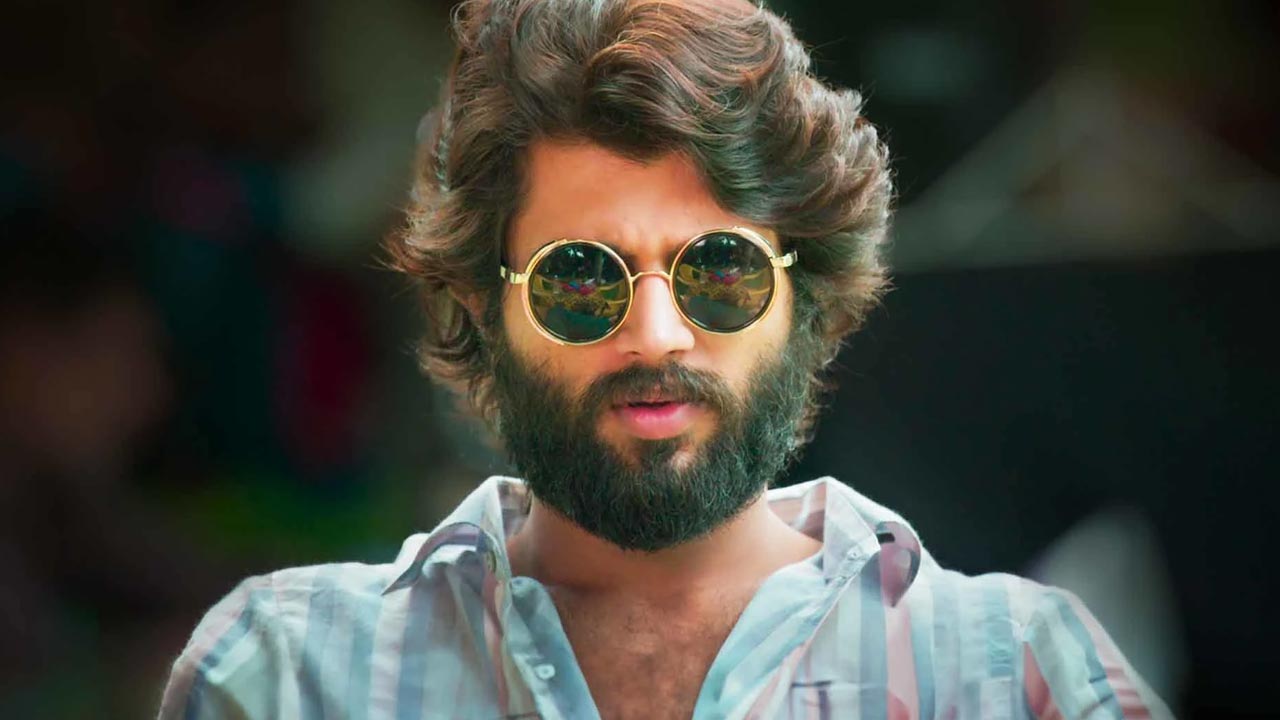 Vijay Deverakonda : ఏంటీ.. అర్జున్ రెడ్డి కోసం విజయ్ ఇంతే తీసుకున్నాడా..