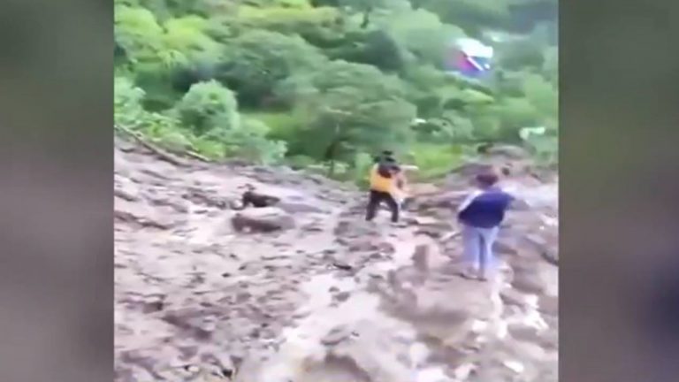 Cloudburst: జమ్మూకాశ్మీర్‌లో మళ్లీ క్లౌడ్ బరస్ట్.. ఏడుగురు మృతి.. పలువురు గల్లంతు