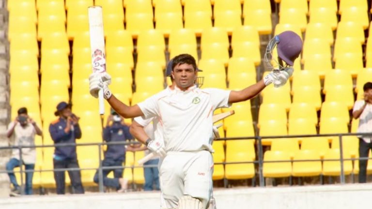 Danish Malewar: దేశవాళీ క్రికెట్‌లో నయా సెన్సేషన్‌.. దులిప్‌ ట్రోఫీలో మలేవర్‌ సంచలన ఇన్నింగ్స్!