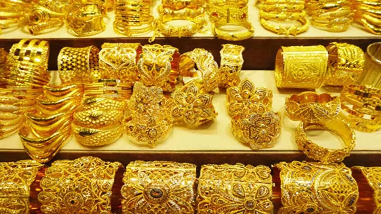 Gold Rates: పసిడి ప్రియులకు షాక్.. భారీగా పెరిగిన బంగారం ధరలు