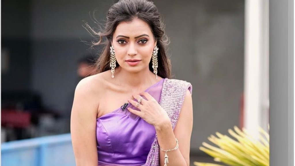 Jabardasth Anchor Soumya Rao 1