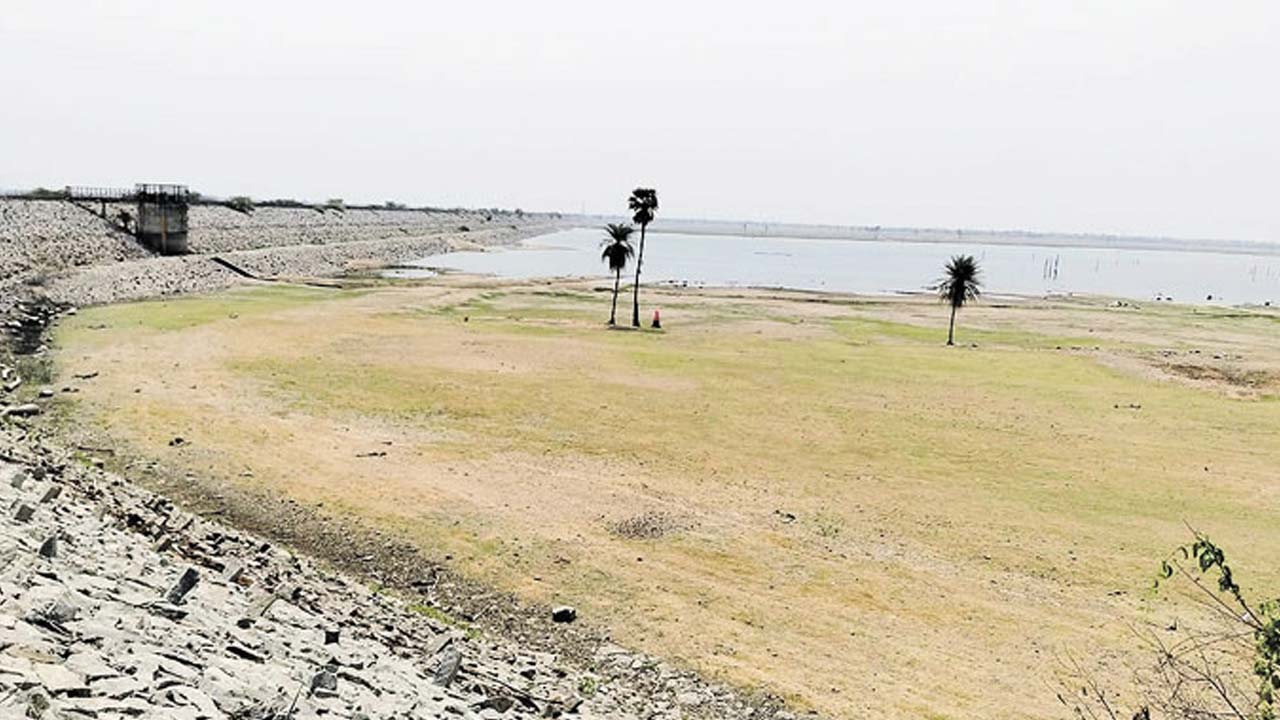 Telangana : తెలంగాణ ప్రభుత్వానికి NGT షాక్..  కొడంగల్-నారాయణపేట ఎత్తిపోతల పథకం పనులకు బ్రేక్..