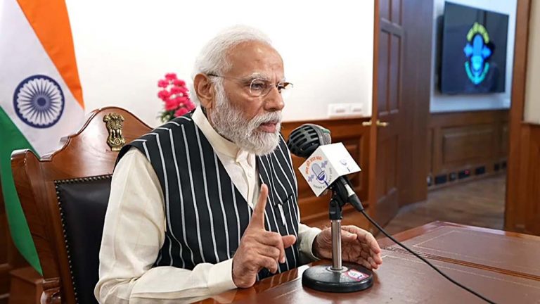 PM Modi Mann Ki Baat: దేశాన్ని ప్రకృతి వైపరీత్యాలు పరీక్షిస్తున్నాయి.. ప్రజలను ఉద్దేశించి మాట్లాడిన ప్రధాని