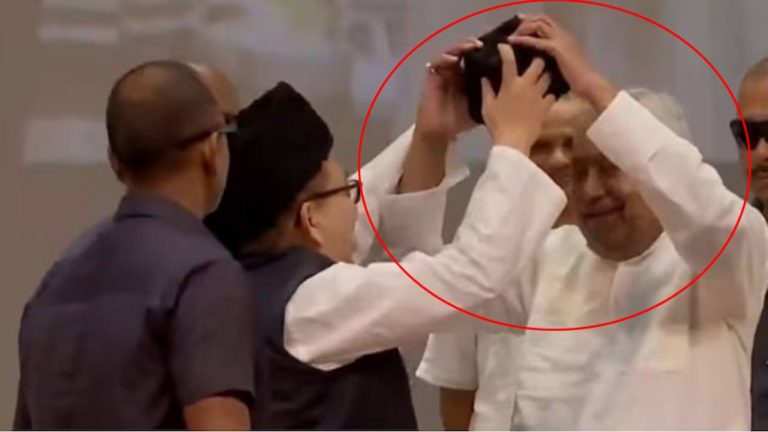 Nitish Kumar: మదర్సా కార్యక్రమంలో నితీష్ కుమార్ షాక్.. టోపీ ధరించేందుకు నిరాకరణ.. వీడియో వైరల్