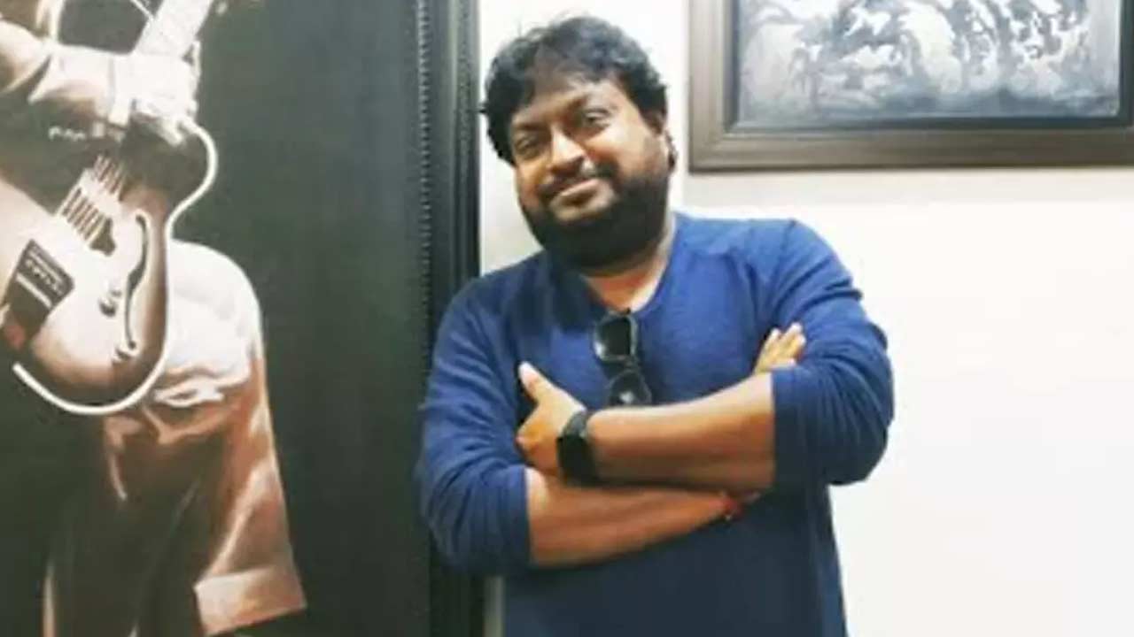 Oka Parvathi Iddaru Devadasulu : రూ.2 కోట్లు పెట్టాం.. నిండా ముంచేశాడు.. నిర్మాతల ఆవేదన