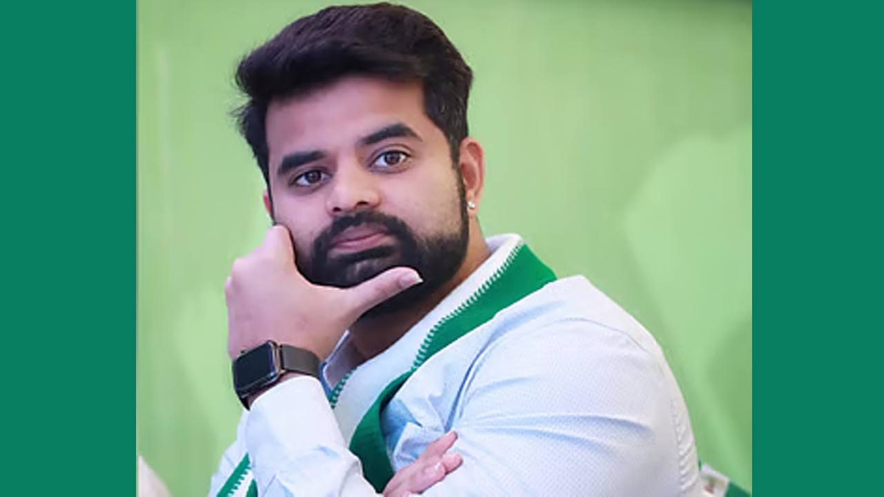 Prajwal Revanna: లైంగిక దాడి కేసులో కీలక తీర్పు.. ప్రజ్వల్ రేవణ్ణను దోషిగా తేల్చిన కోర్టు