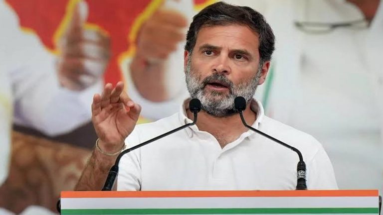 Rahul Gandhi Asks EC: దేశానికి ఈసీ సమాధానం చెప్పాలి.. 5 ప్రశ్నలు సంధించిన రాహుల్ గాంధీ!