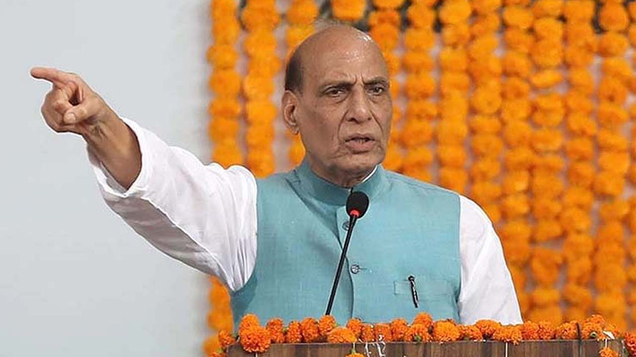 Rajnath Singh: సాయుధ దళాలు సిద్ధంగా ఉండాలి.. యుద్ధాలపై రాజ్‌నాథ్ సింగ్ కీలక వ్యాఖ్యలు