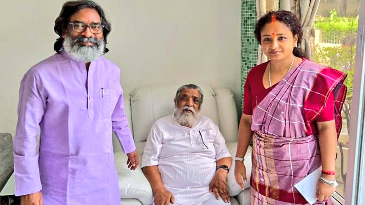 Shibu Soren: జార్ఖండ్ సీఎం హేమంత్ సోరెన్‌కు పితృవియోగం.. శిబు సోరెన్ కన్నుమూత