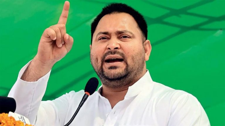 Tejashwi Yadav: ఓటర్ జాబితాలో తేజస్వి యాదవ్ పేరు గల్లంతు.. ఈసీ తీరుపై మండిపాటు