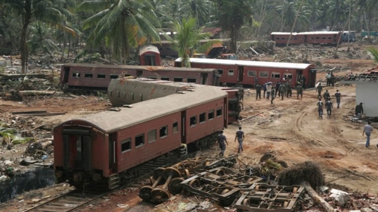 World’s Worst Train Accident: ప్రపంచంలోనే అతిపెద్ద రైలు ప్రమాదం ఇదే.. ఏకంగా 17 వందల మంది మృతి..!