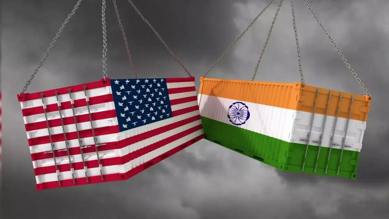 US Tariffs: భారత ఆర్థిక వ్యవస్థపై “డెడ్ ఎకానమీ” వ్యాఖ్య.. ట్రంప్‌ను విమర్శిస్తున్న సొంత దేశస్థులు..!