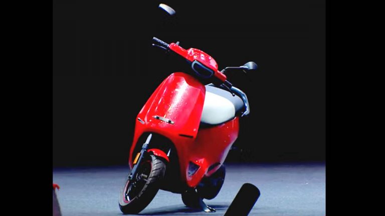Ola S1 Pro Sport: ఏడీఎస్ ఫీచర్ తో మొట్టమొదటి ఎలక్ట్రిక్ స్కూటర్.. ఓలా ఎస్1 ప్రో స్పోర్ట్‌ విడుదల.. సింగిల్ ఛార్జ్ తో 320KM రేంజ్