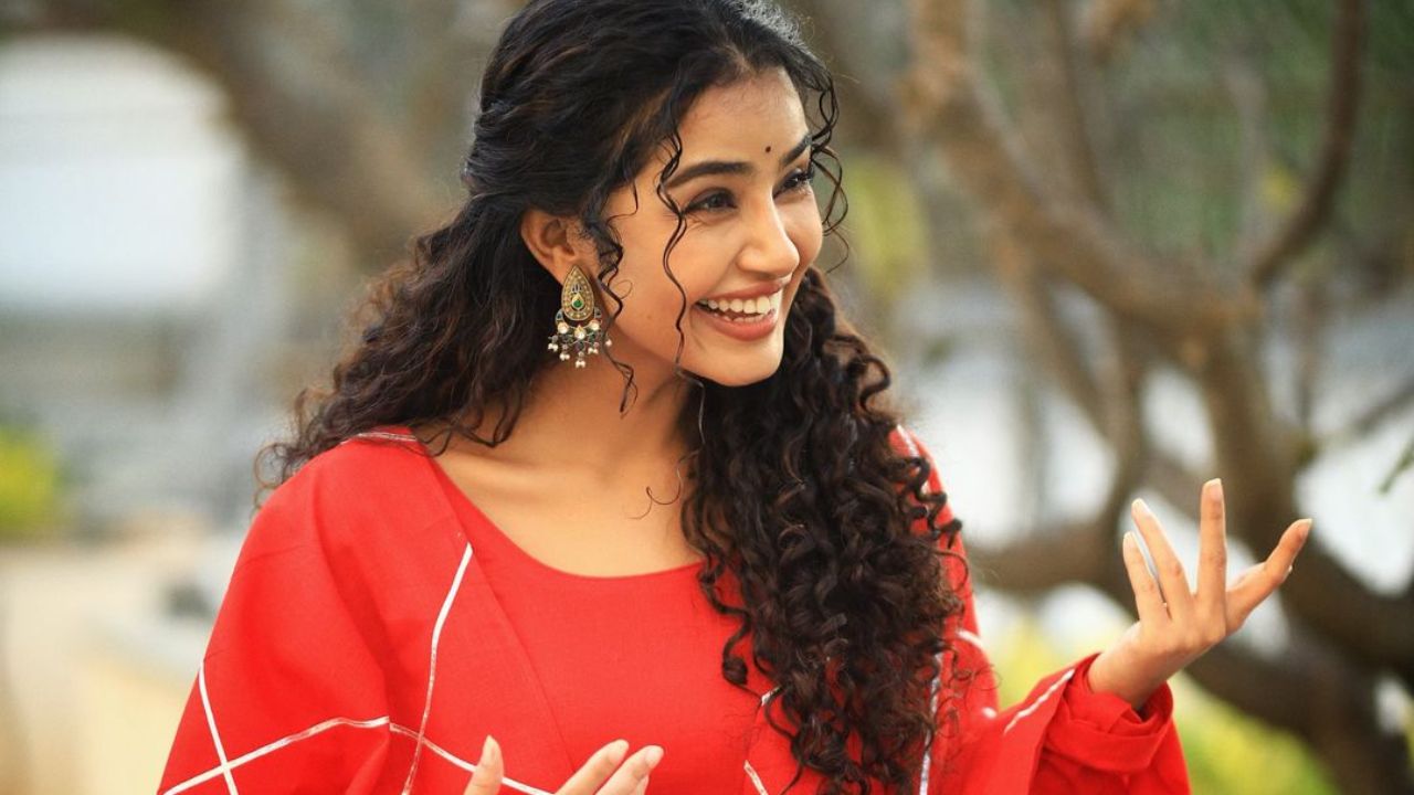 Anupama Parameswaran: 10 ఏళ్ల తెలుగు జర్నీ – ఎప్పటికీ ఫ్రెష్ ఫీలింగ్!