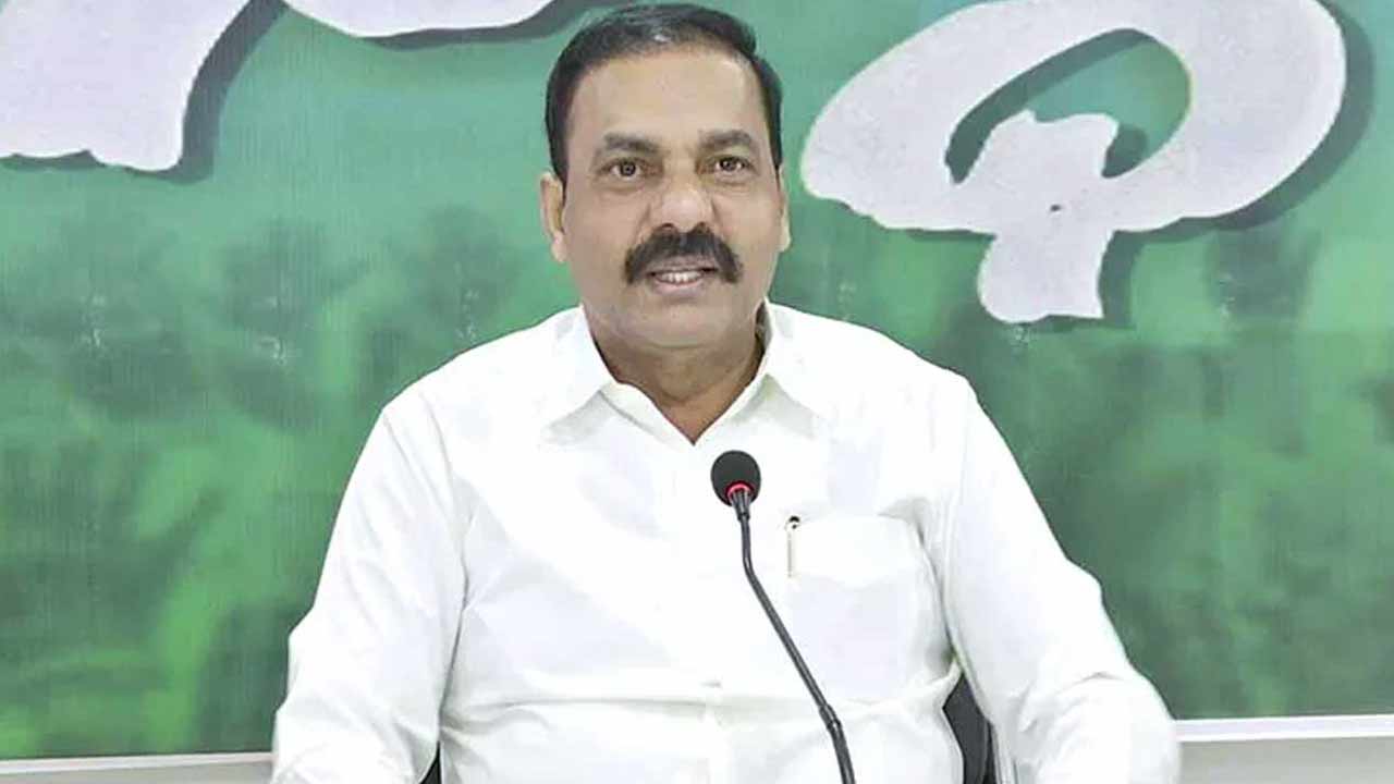 Kakani Govardhan Reddy: జైలు నుంచి విడుదలైన కాకాణి.. కేసులు, జైళ్లు మమ్మల్ని ఆపలేవు!