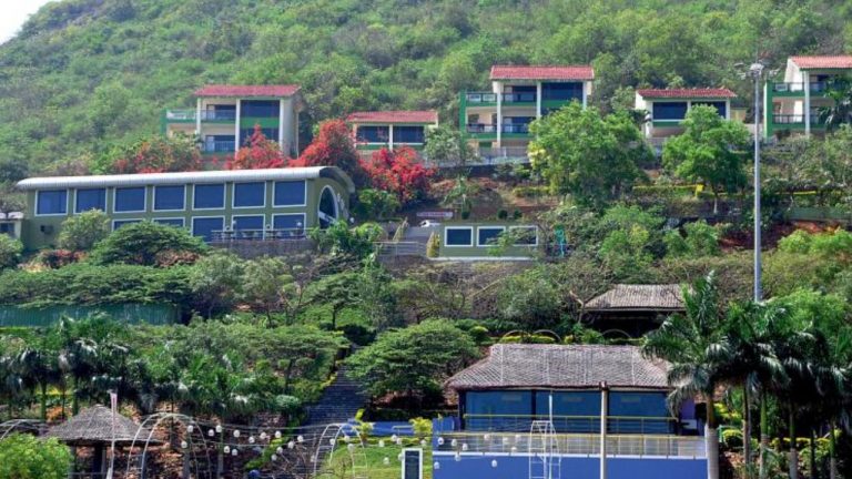 Rushikonda Resorts: రుషికొండ రిసార్ట్‌ల అంశంపై కేబినెట్ సబ్ కమిటీ!