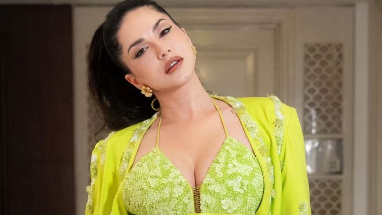 Sunny Leone : సరోగసీ అనుభవాలు పంచుకున్న పొర్న్ బ్యూటీ..