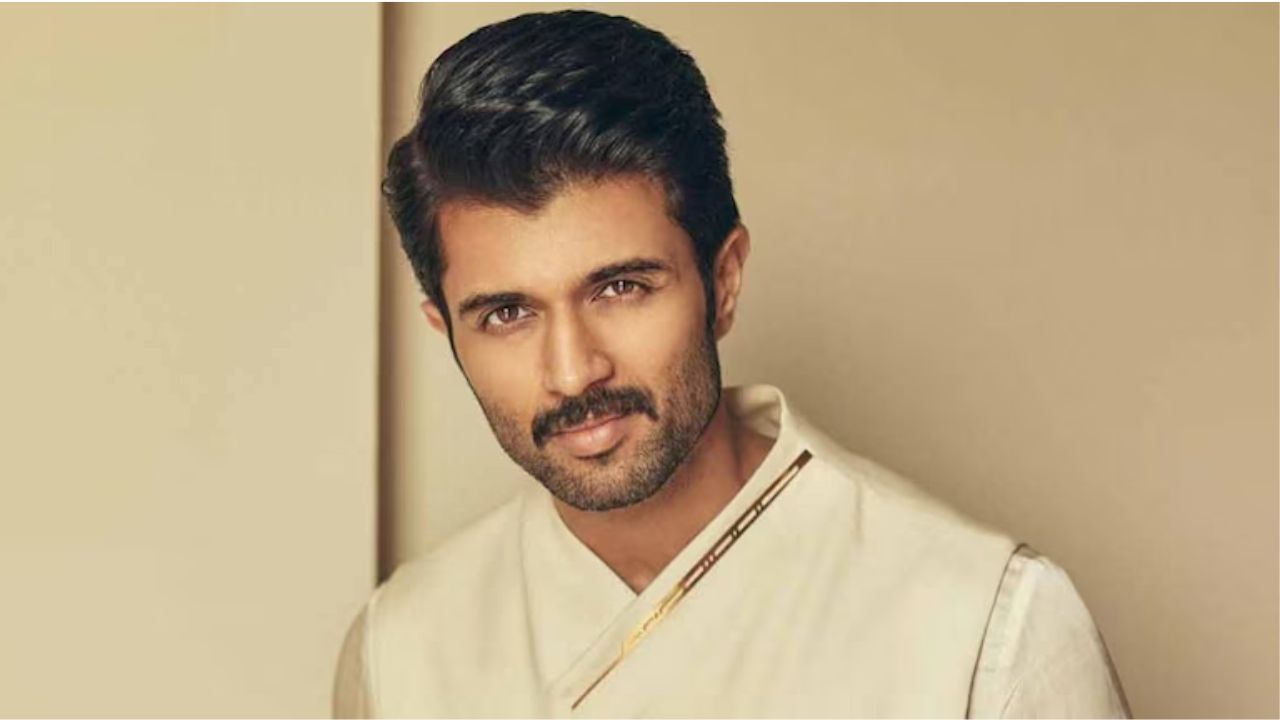 Vijay Devarakonda : కెరీర్ నాశ‌నం చేసుకోవద్దంటు.. విజయ్‌కు ఫ్యాన్స్ రిక్వెస్ట్