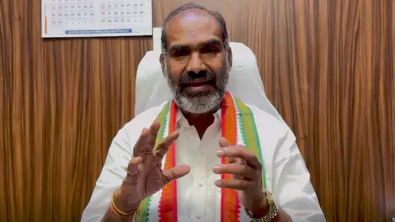 Aadi Srinivas : హరీష్ రావు సన్నాయి నొక్కులు నొక్కుతున్నారు..