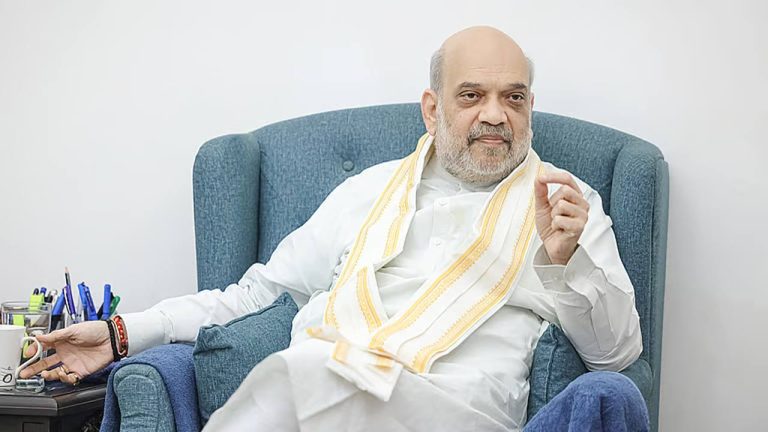 Amit Shah: దేశంలో ముస్లిం జనాభా పెరుగుదల.. షాకింగ్ నిజం చెప్పిన అమిత్ షా..