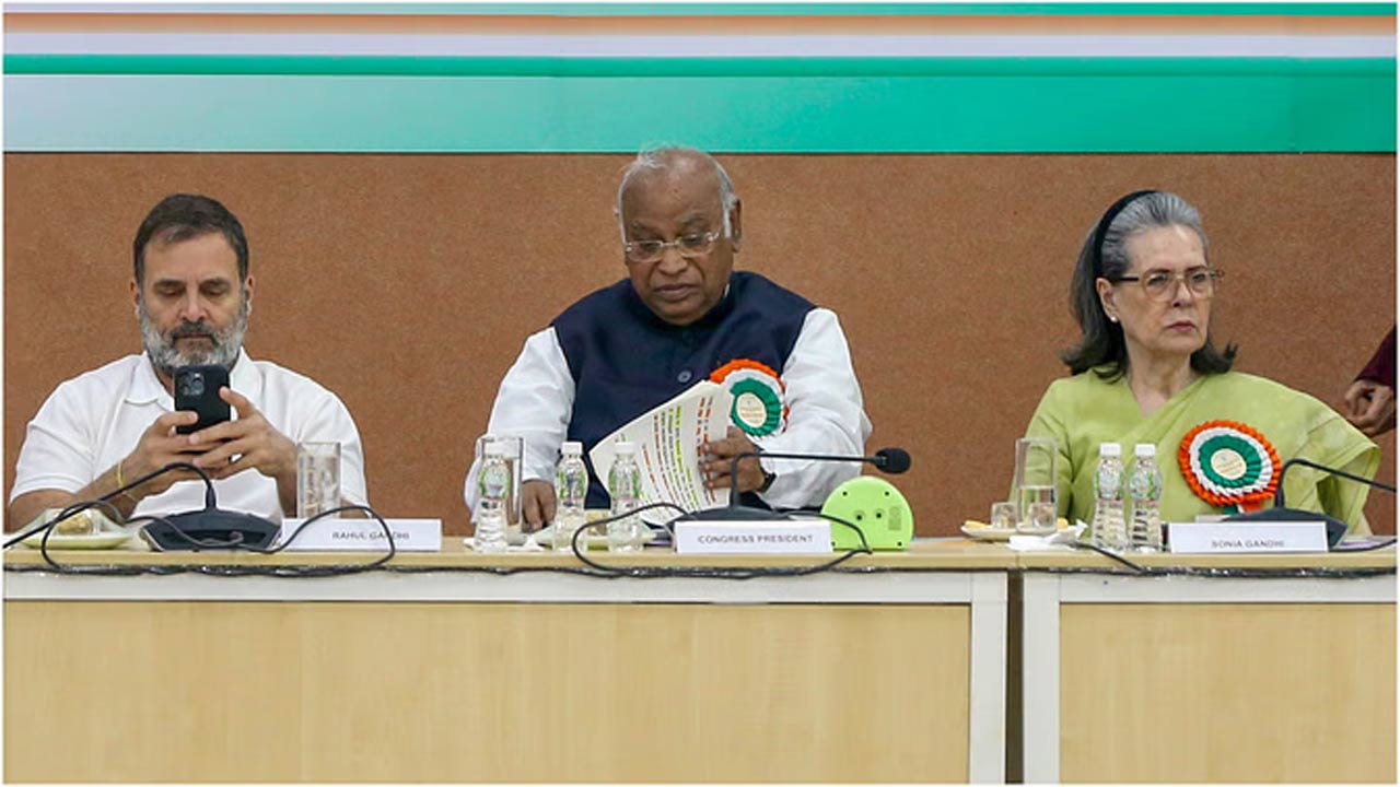 CWC Meeting: పాట్నాలో నేడు సీడబ్ల్యూసీ మీటింగ్.. ఓట్ల చోరీ.. ఎన్నికల వ్యూహంపై చర్చ