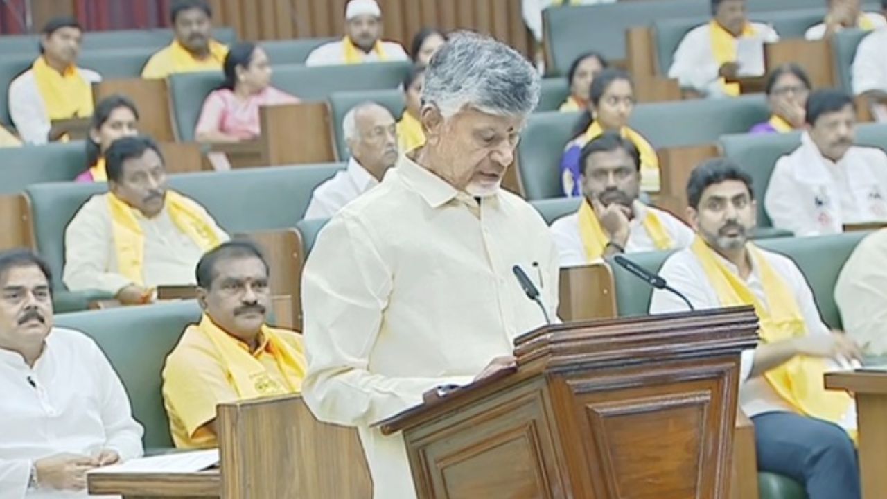 CM Chandrababu: లాజిస్టిక్స్‌కు ఎక్కువ ప్రాధాన్యత ఇస్తాం.. వ్యయం తగ్గించడమే లక్ష్యం!