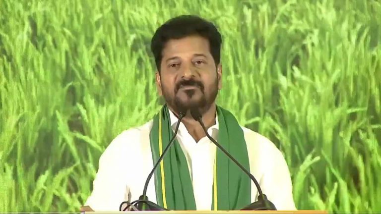 CM Revanth Reddy : వైఎస్సార్ స్ఫూర్తితోనే మా పాలన.. ఆయన ఆశయాలను కొనసాగిస్తాం