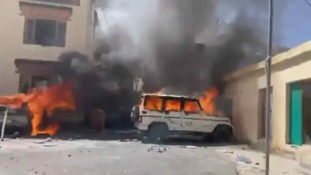 Curfew Imposed In Leh