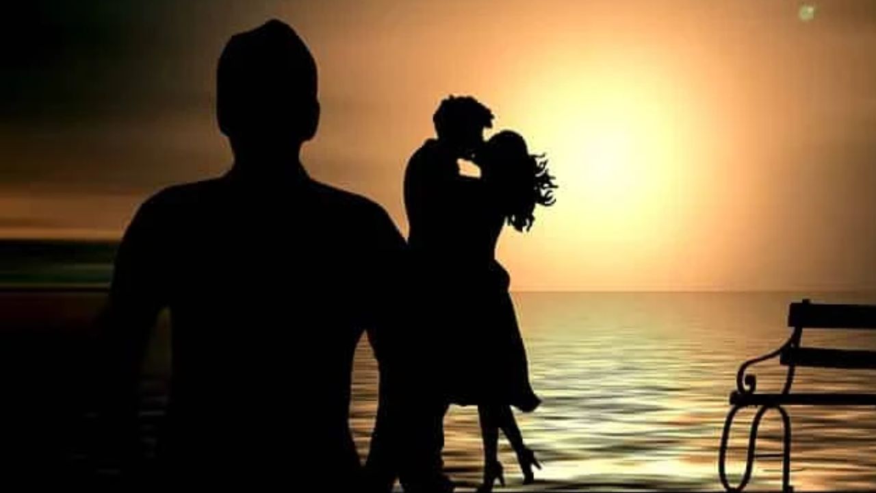 Extramarital Affair: భార్య వివాహేతర సంబంధం.. ఆత్మహత్యకు పాల్పడిన భర్త, కుమార్తె!