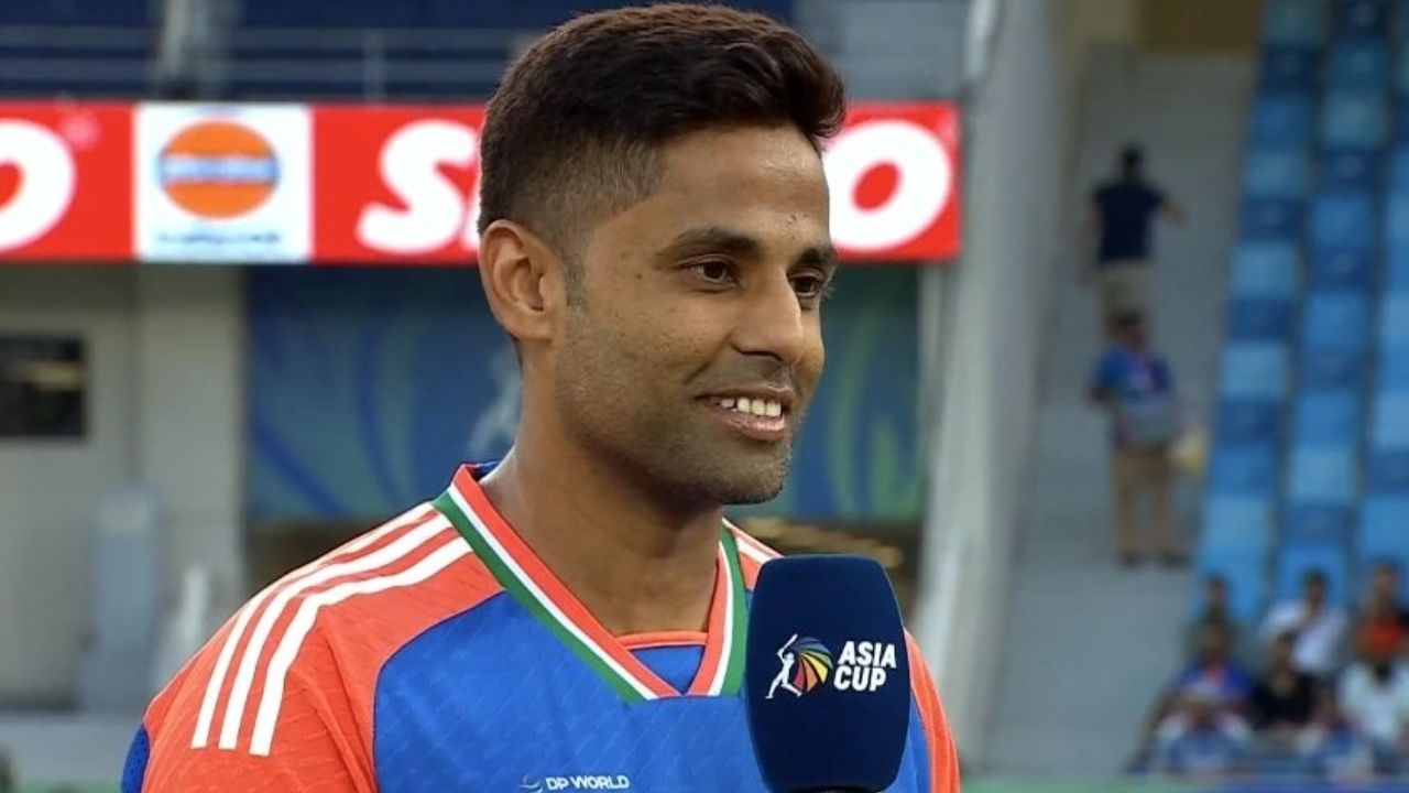 IND vs UAE: టాస్ గెలిచిన భారత్.. అంచనాలకు భిన్నంగా తుది జట్టు!