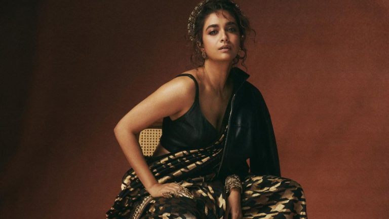 Keerthi Suresh : యంగ్ హీరోతో లిప్ కిస్ కు కీర్తి సురేష్ సై?