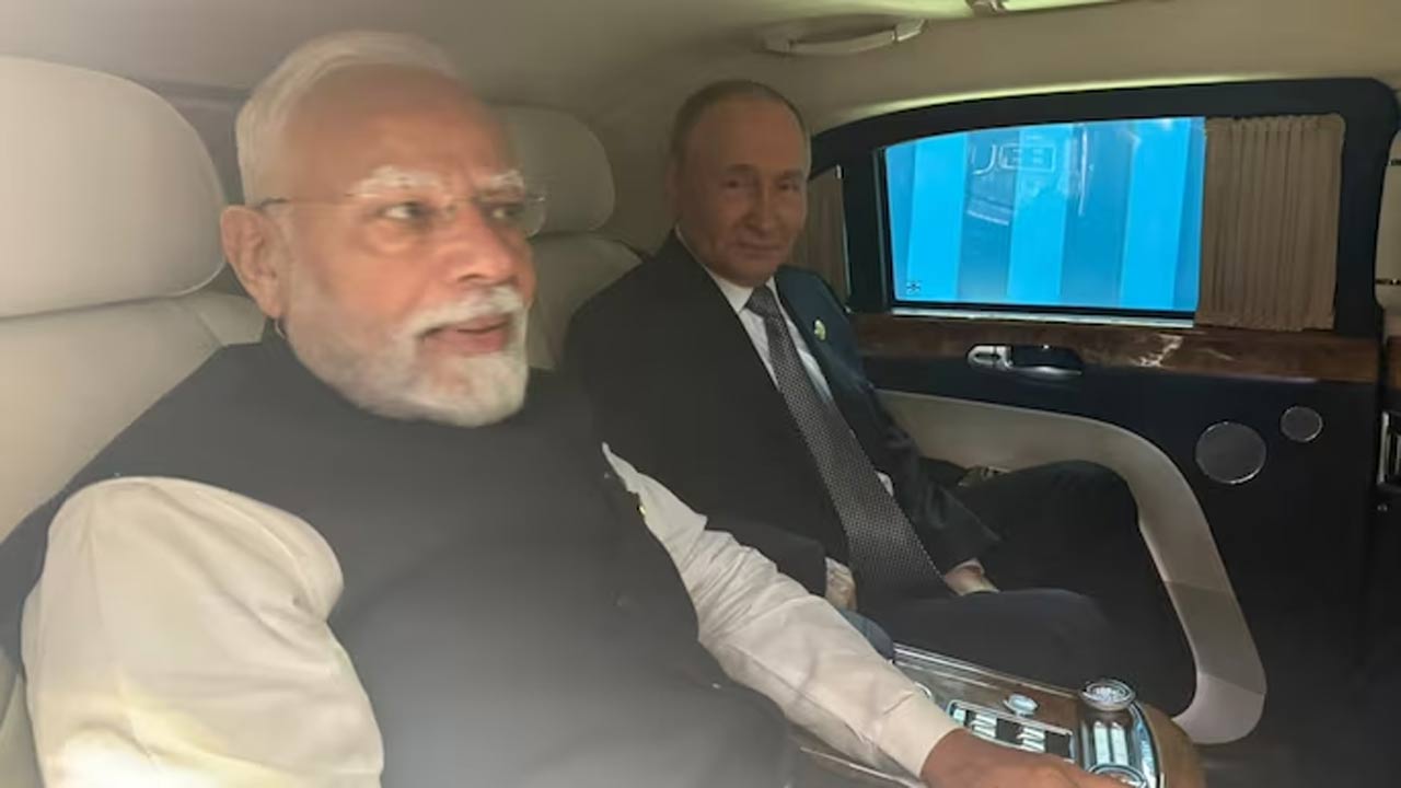 Modi-Putin: ఒకే కారులో మోడీ-పుతిన్.. ఆసక్తిరేపుతోన్న ప్రయాణం
