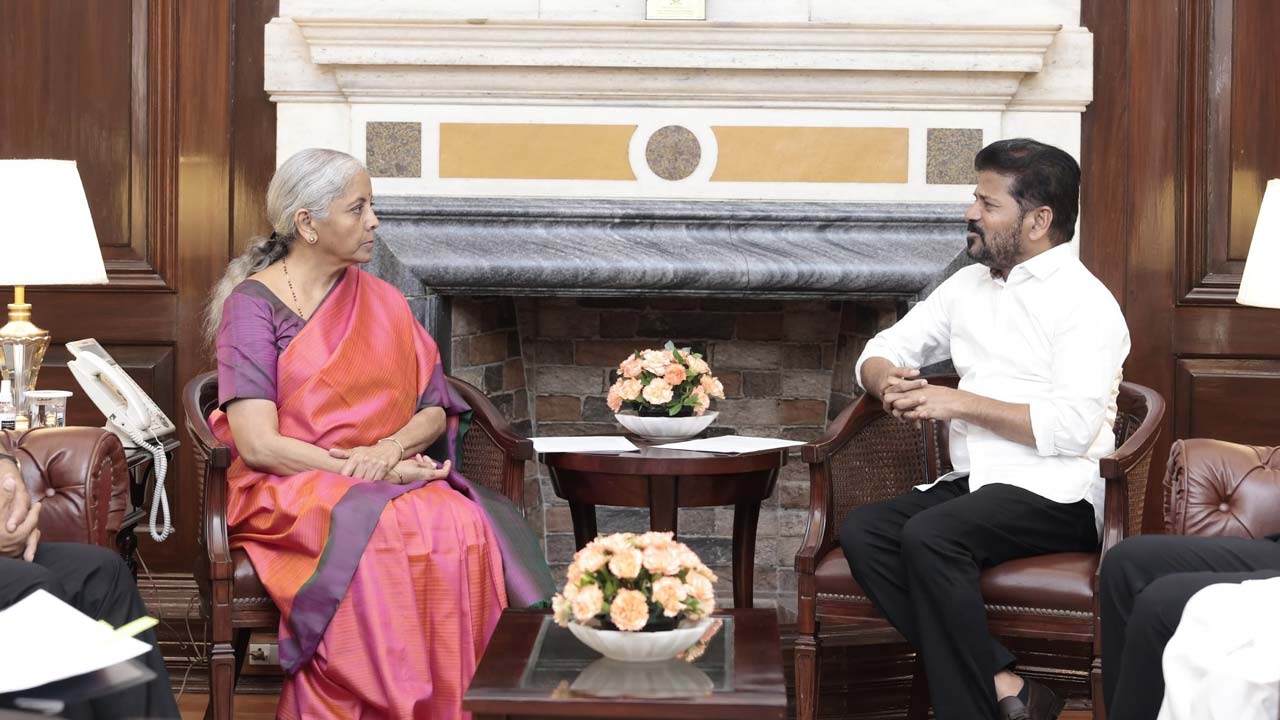 CM Revanth Reddy : ఆర్థిక మంత్రి నిర్మలా సీతారామన్‌తో సీఎం రేవంత్ భేటీ