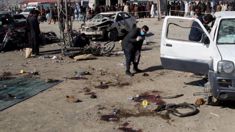 Pakistan: పాక్ ఆర్మీ టార్గెట్‌గా ఐఈడీ పేలుడు.. స్పాట్‌లో ఎంత మంది చనిపోయారంటే..