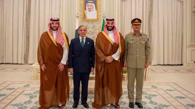 Pakistan-Saudi Pact: భారత్‌-పాక్ యుద్ధం జరిగితే, సౌదీ భారత్‌పై దాడి చేస్తుందా..? కొత్త ఒప్పందం ఏం చెబుతోంది.?