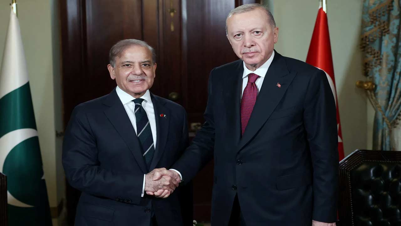 Pakistan Gifts Turkiye: తుర్కియేకి పాక్ గిఫ్ట్.. వెయ్యి ఎకరాల భూమి ఉచితం..