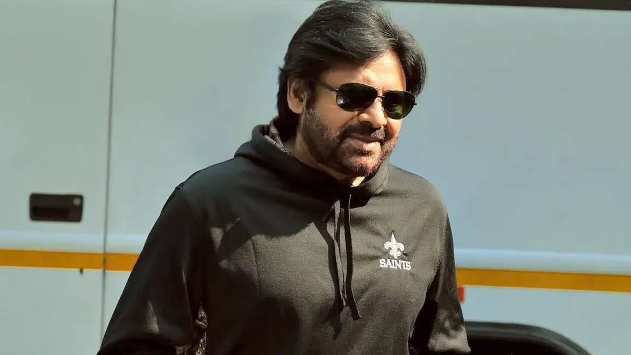 Pawan Kalyan : ఆ హిట్ డైరెక్టర్ తో పవన్ సినిమా..? నిజమైతే భలే ఉంటుందే..
